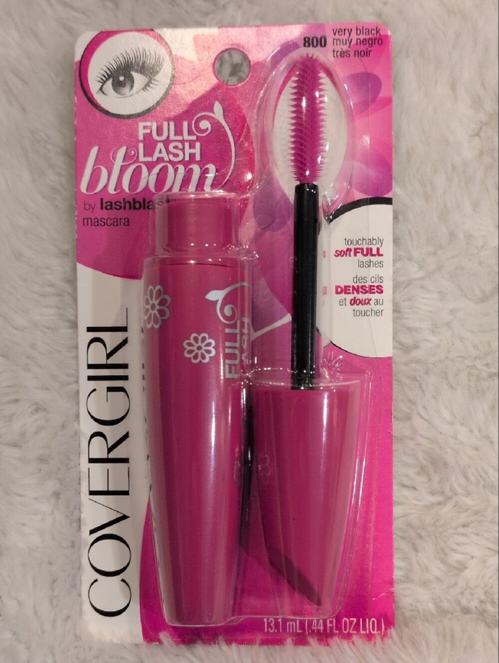Makeup Bundle - Picture 3 of 5